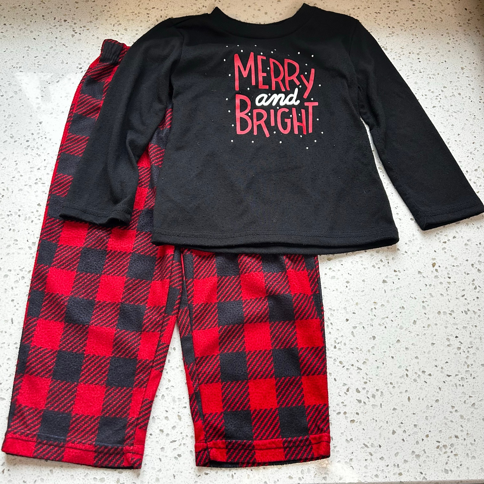3/$12 Adaptive Merry & Bright Buffalo Plaid Pajamas Size 2t